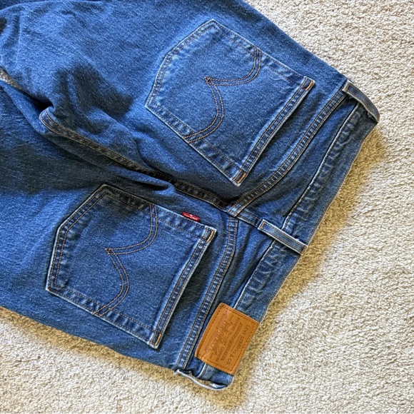 Levi's Wedgie Jeans - Picture 3 of 3